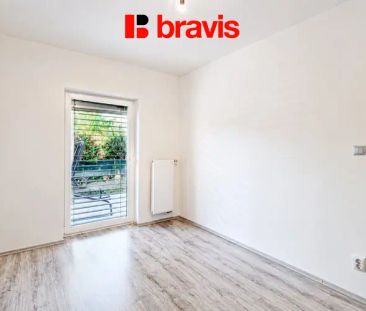 Pronájem bytu 3+kk se zahradou, terasa, 2x parkovací stání, Popůvky - Фото 4