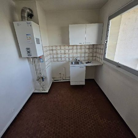 Location Appartement 1 pièce 31m² MEAUX 77100 - Photo 4