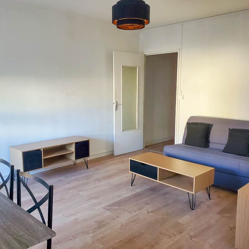 Appartement Vierzon 2 pièce(s) 43.36 m2 - Photo 1