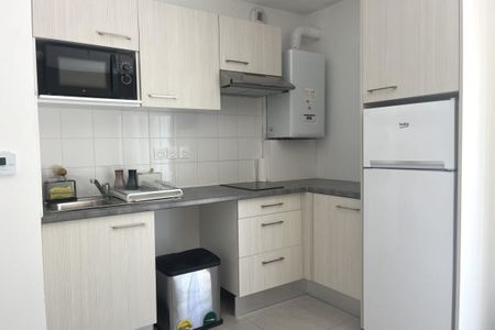 Appartement T2 avec jardin - Photo 3