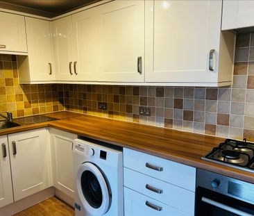 2 bedroom flat to rent - Photo 3