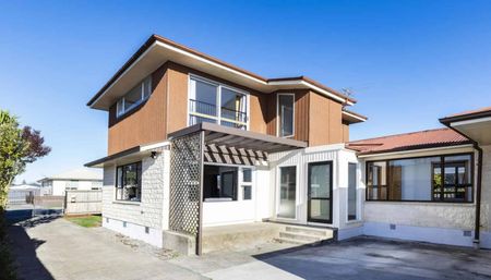 Tranquil Avondale - 3 Bedroom - Photo 5