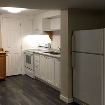 311 Oxford, Lower Orillia | $1695 per month | Utilities Included - Photo 1