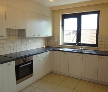 Appartement te huur met twee slaapkamers - Foto 6