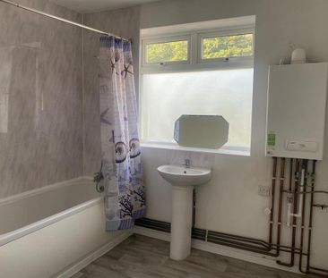 3 bedroom house to rent - Photo 2