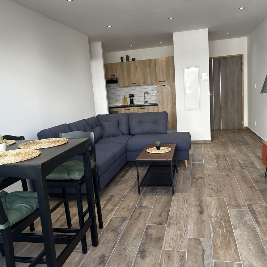 Reims BEAU TYPE 2 MEUBLE - Photo 1