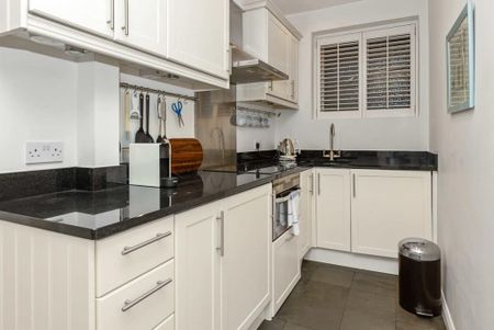 1 bedroom serviced apartment to rent - Photo 4