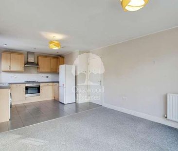 Harvey Road, Langley, SL3 - Photo 6