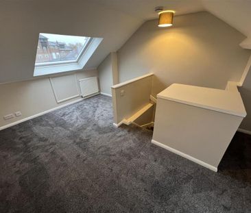 3 bedroom terraced house to rent - Photo 5