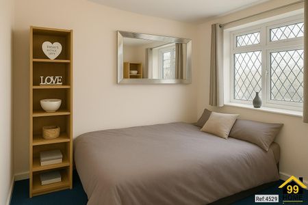 3 bed Flat in Kings Road Chelsea, London, SW10 0TP - Photo 3