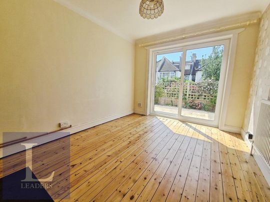 5 bedroom semi-detached house to rent - Photo 1