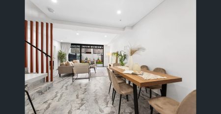 Brand-New Four-Bedroom Townhouse in Prime Location - Photo 2