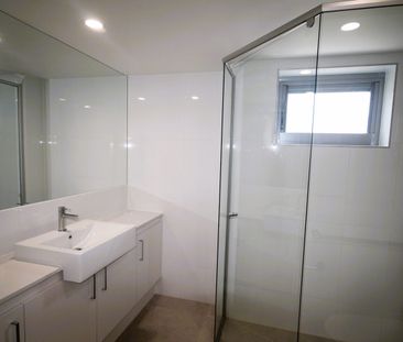 Luxury Apartment in the Heart of Maroochydore! - Photo 4