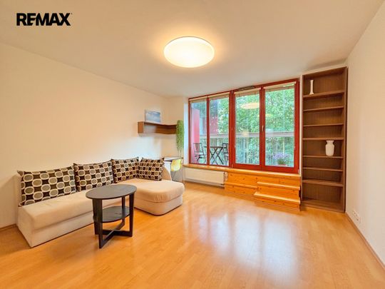 Pronájem bytu 1+kk v osobním vlastnictví 41 m², Praha 4 - Záběhlice - Fotografie 1