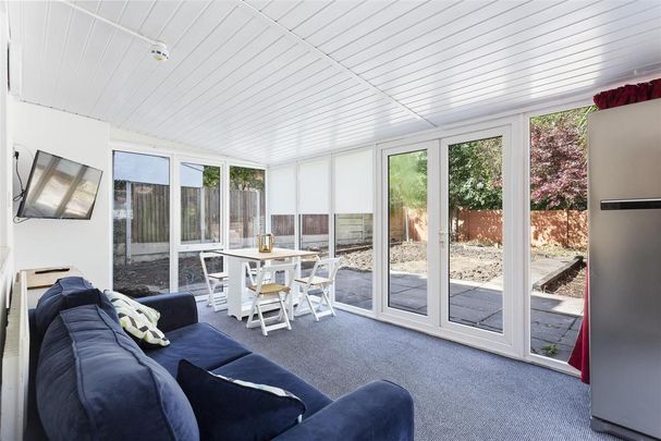 1 bedroom in a house share to rent - Photo 1