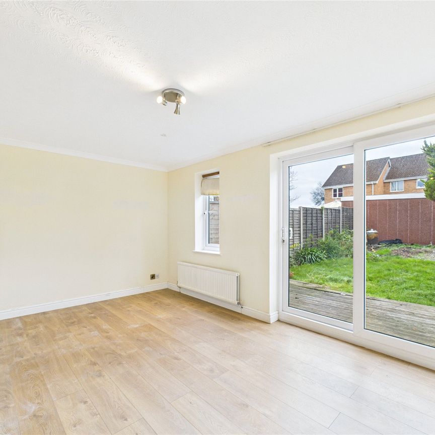 Winterbourne Walk, Camberley Winterbourne Walk, Camberley - Photo 2