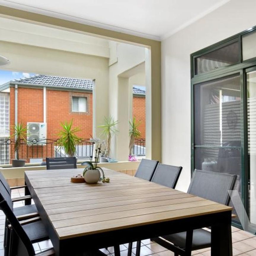 9/215 Darby Street, Cooks Hill - Photo 1