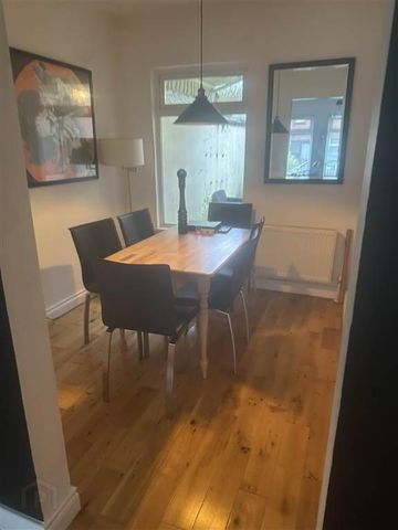 39 Milfort Avenue, Dunmurry, Belfast, BT17 9BJ - Photo 2