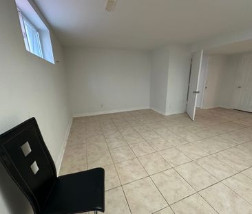 For Lease - 9 Valmount Avenue, Toronto, Ontario - Photo 6