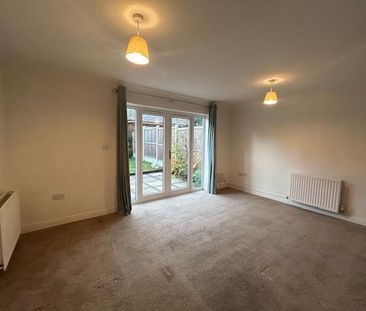 4 bedroom link detached house to rent - Photo 6