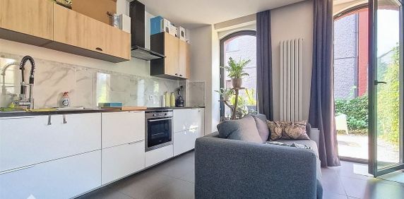 Appartement te huur in Tournai voor € 700 met 1 slaapkamer - foto 2