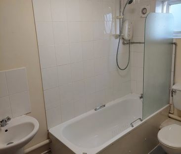 1 Bed Flat, Hermon Street, NG7 - Photo 5