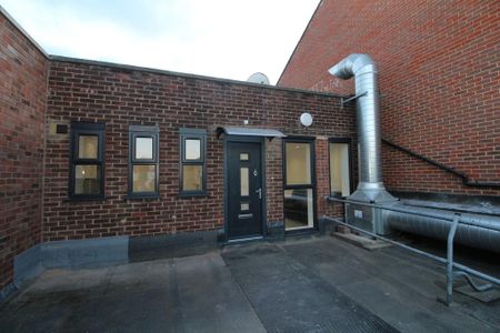 2 bedroom maisonette to rent - Photo 4