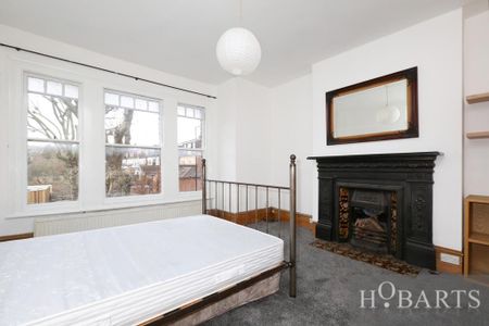 3 bedroom flat to rent - Photo 5