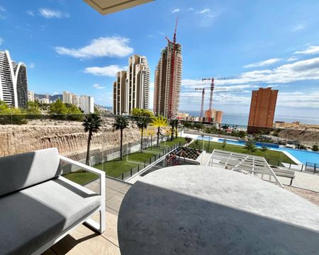 1 BEDROOM APARTMENT WITH SEA VIEWS - BENIDORM - Photo 4