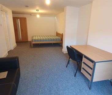 Johnny Ball Lane, Bristol - Photo 2