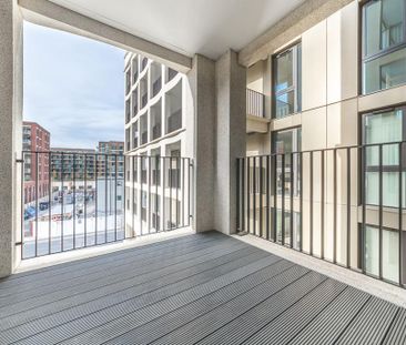 Studio to rent - Photo 6