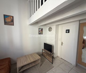 NIMES - ECUSSON, - Photo 1