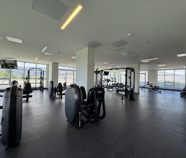 Rest of October FREE! 1 Bdrm+Den at Water St. by the Park: Brand New! - Photo 3