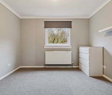 Flat 2, 9 The Riggs - Photo 4