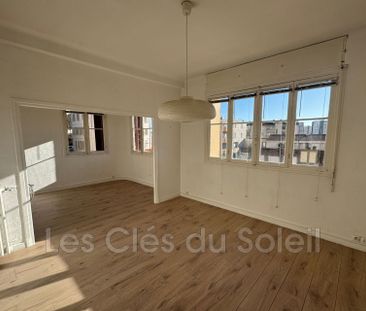 Location Appartement 45m² TOULON 83000 - Photo 1
