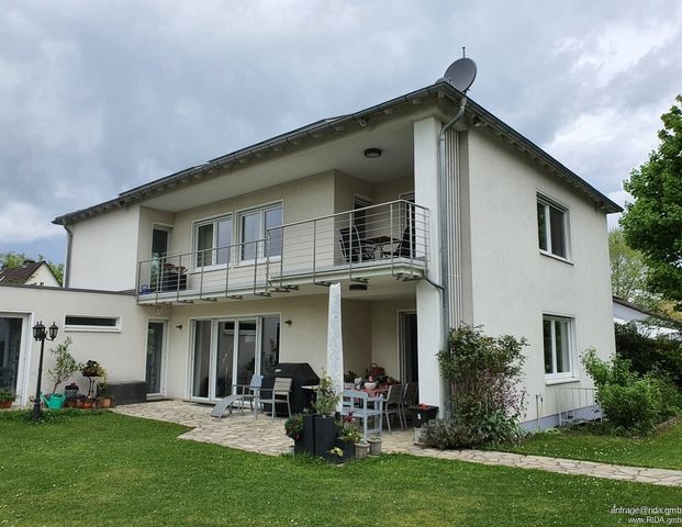 RIDA FLATS - Ruhig. Zentral. Möbliert. 3-Zimmer-Wohnung mit Charakter! - Photo 1