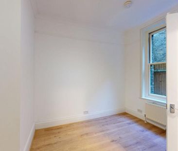 Studio to rent - Photo 6