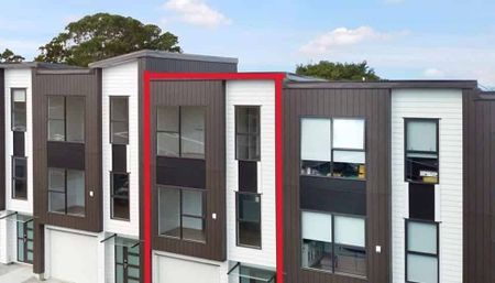 3 bedroom + study Home for Rent in West Harbour - Photo 3