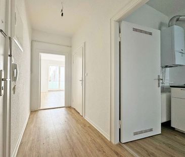 Neustadt / Großzügige 3-Zimmer-Wohnung in Toplage - Foto 1