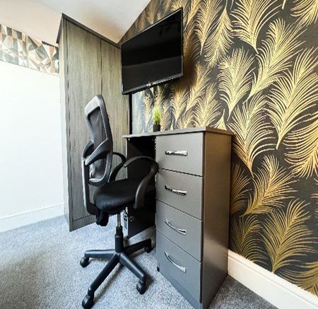 To Let : 143 Albert Road , Middlesbrough , TS1 2PP - Photo 4