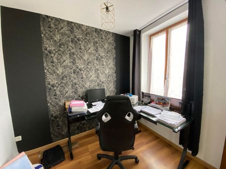 Appartement 4 pièces à - Photo 4