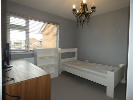 8 Glenloch Park, Coleraine , BT52 1TY - Photo 2