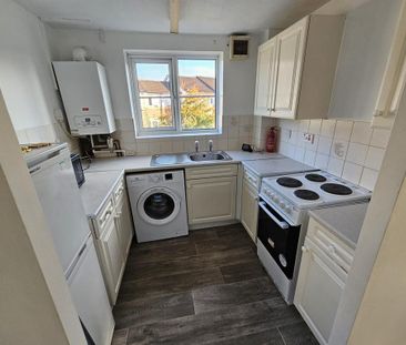 2 bedroom flat to rent - Photo 6