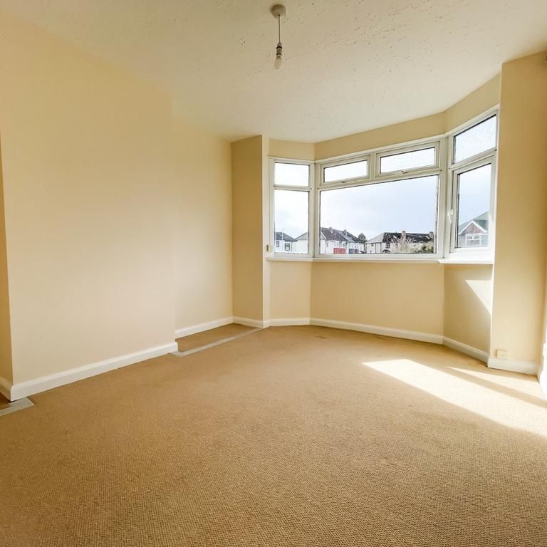 3 bedroom end of terrace house to rent - Photo 1