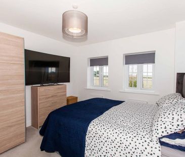 5 bedroom detached house to rent - Photo 1