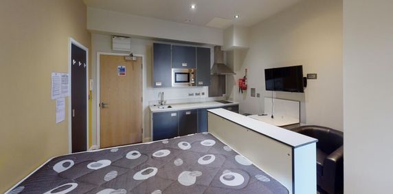 Studio to rent - Photo 2