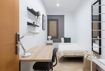 Carrer del Comte Borrell, Barcelona, Catalonia 08029