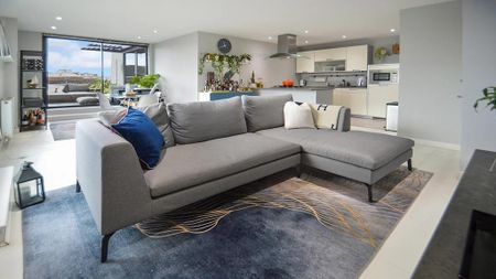2 bedroom apartment to rent - Photo 5