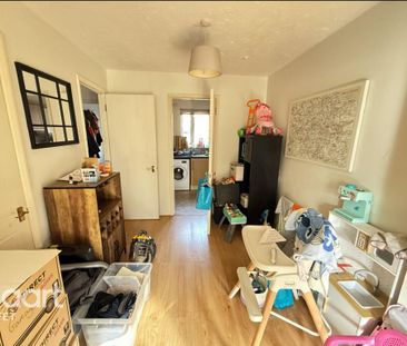 2 bedroom semi-detached house to rent - Photo 5