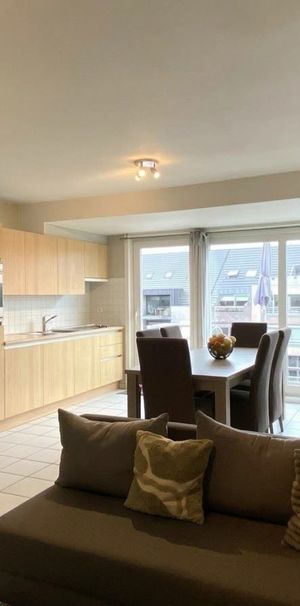 Appartement te huur in Ardooie voor € 725 met 1 slaapkamer - Photo 1